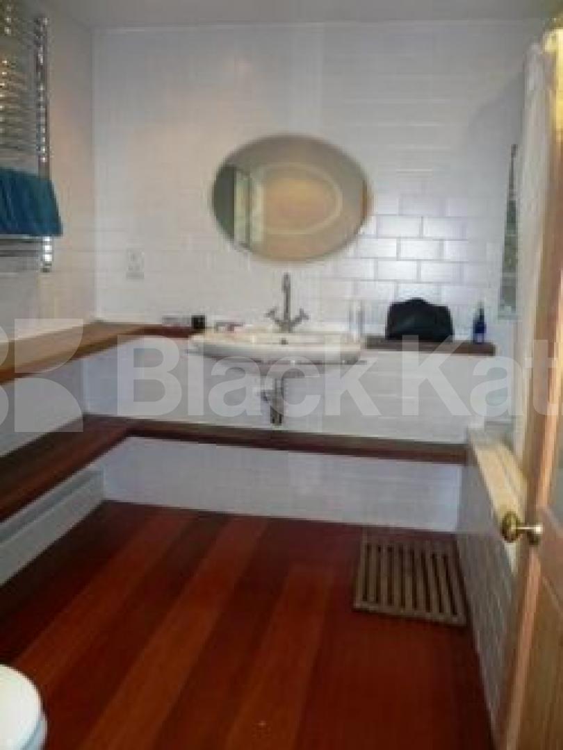 			New instruction, 3 Bedroom, 1 bath, 1 reception Flat			 Ashmore Road, MAIDA VALE/QUEENS PARK